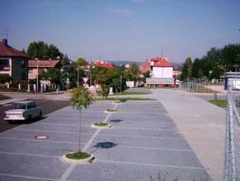 pokládka zámkové dlažby - parkoviště